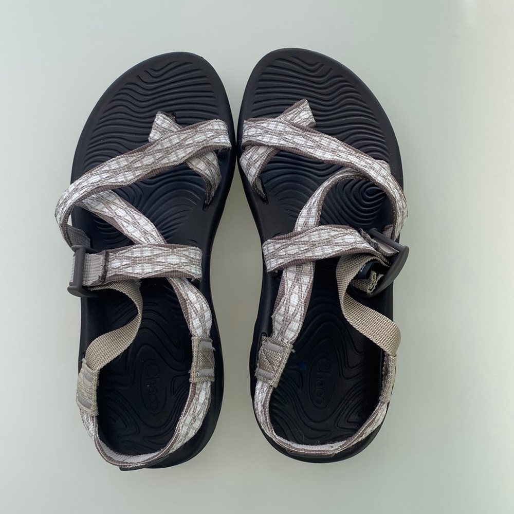 Women’s size 8 Chacos